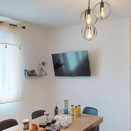 Le Diamant Sleeps Gagny