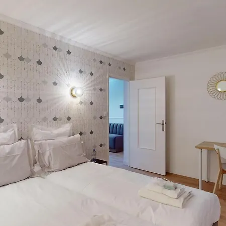 Apartman Le Diamant Sleeps *